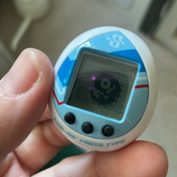 Bandai Evangelion x Tamagotchi Nano Prototype EVA Unit 00 Rei WORKING - Picture 5 of 6